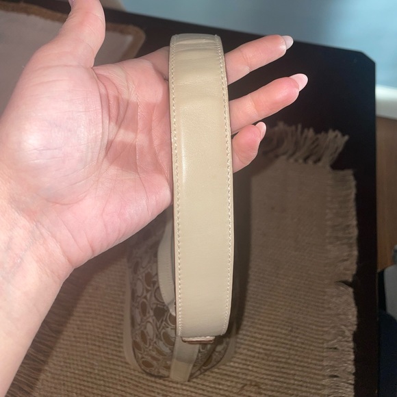 Authentic Salvatore Ferragamo shoulder bag - Picture 4 of 6